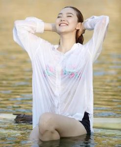 Mặc Gì Khi Trời Mưa Không Bị Lộ - ảnh minh họa