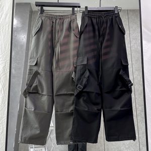 xu hướng thời trang - quần - phong cách basic
